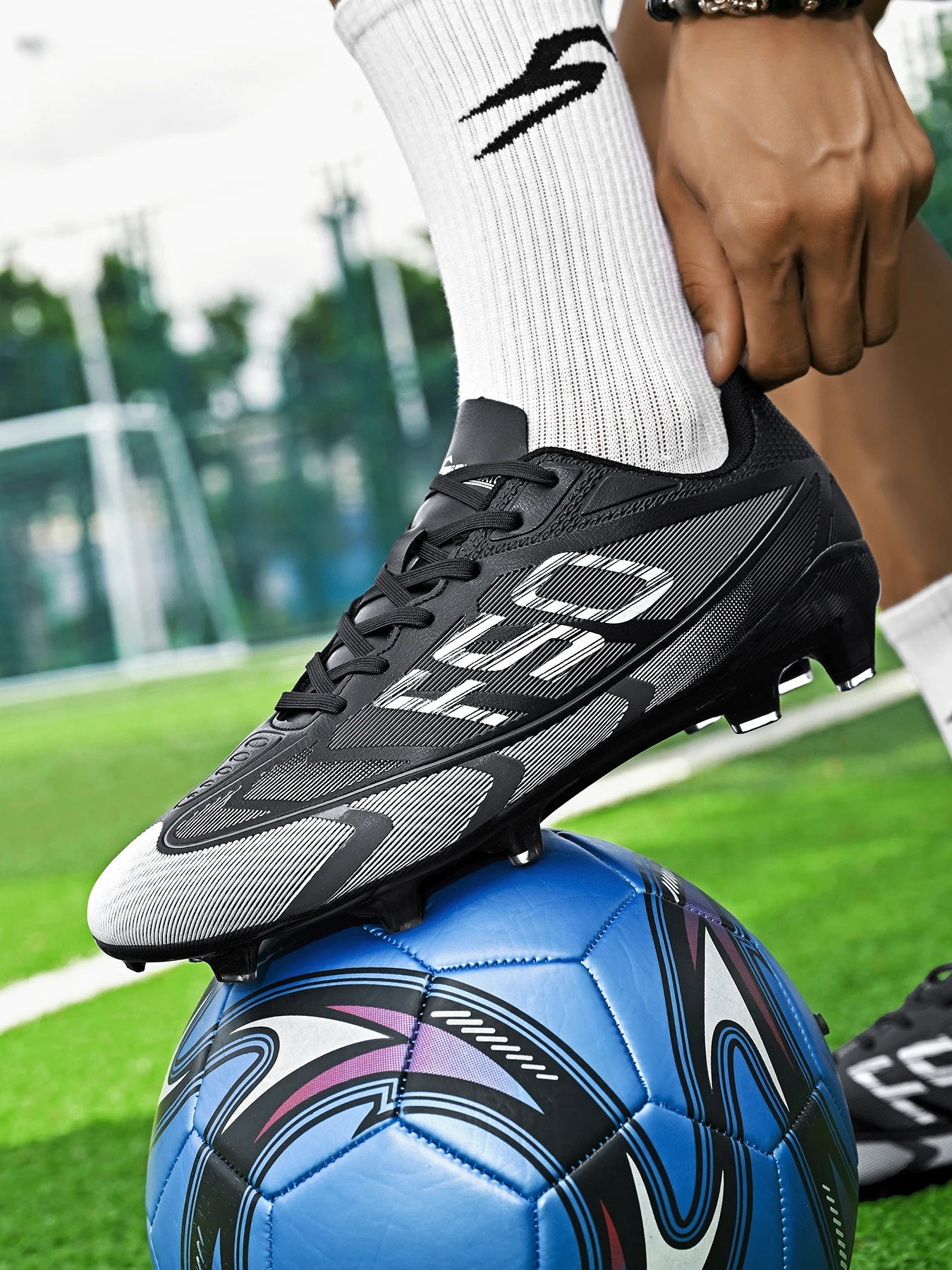 Unisex AG FG Soccer Shoes PU Woven Fabric Upper TPU Shockproof Sole Wear-Resistant Anti-Slip Teenager Competition Sneakers