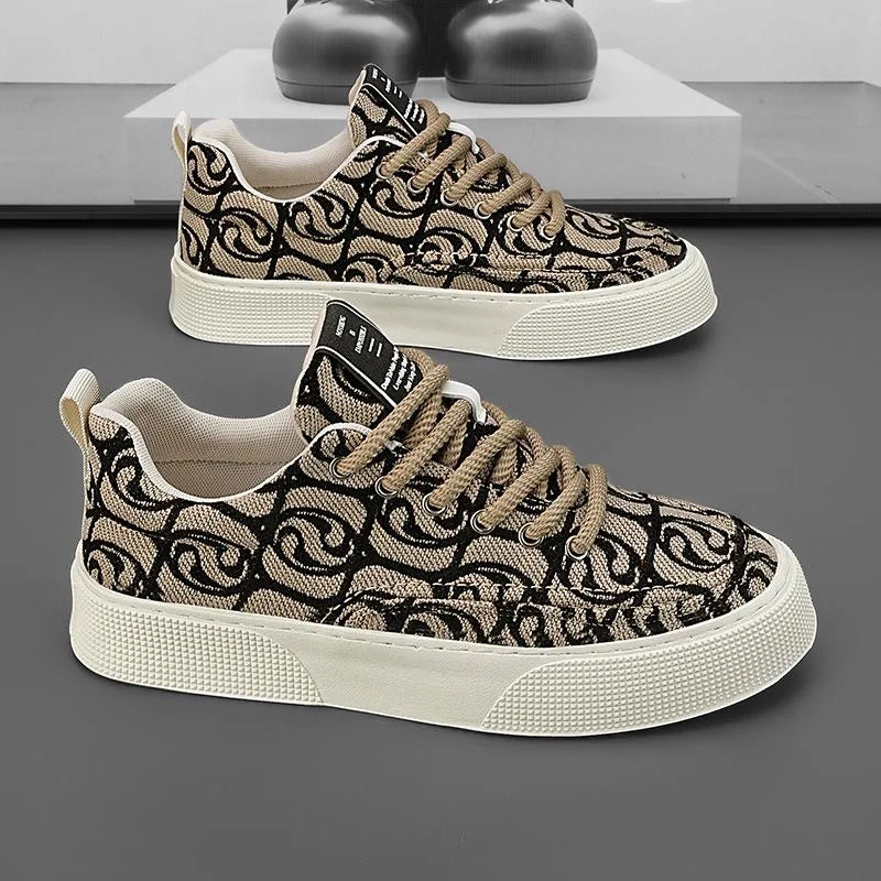 Designer black sneakers for men, running and walking shoes, frenulum-free canvas summer shoes, 2024 trend, men's luxury sneakers