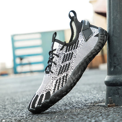 Water Shoes for Men Barefoot Beach Shoes Breathable Sport Shoes Quick Dry River White Sea Aqua Sneakers Soft Beach Sneakers