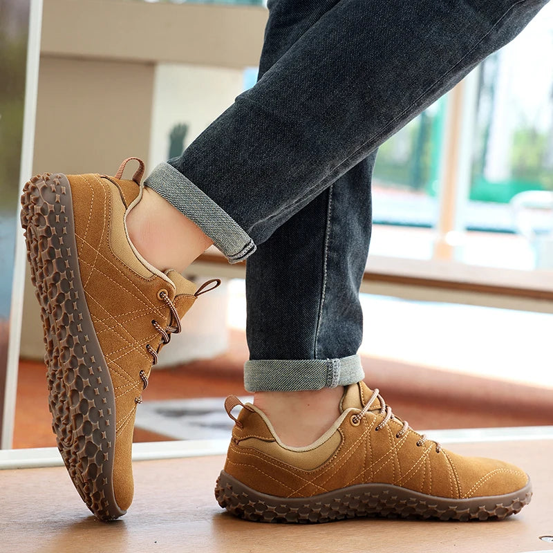 Suede Leather Shoes PU Fabric Wide Toe Shoe Anti-slip Hiking Shoe Workwear Men's Sports Shoes Women's Outdoor Walking Shoes