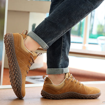 Suede Leather Shoes PU Fabric Wide Toe Shoe Anti-slip Hiking Shoe Workwear Men's Sports Shoes Women's Outdoor Walking Shoes