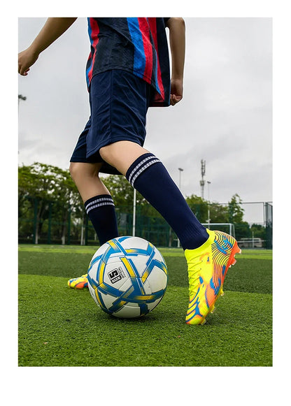 New Men's Soccer Shoes Cleats High-Quality Football Boots Hot-Selling Sneakers Grass Non-Slip Boys Match Outdoor High-Top Light