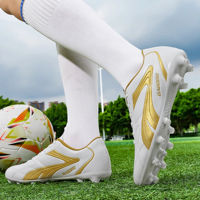 New Professional Men Soccer Shoes Adult Football Sneakers Indoor Futsal Ultralight Non-Slip Sport Wear-Resistant Football Boots.