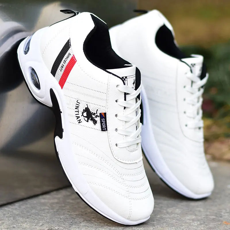 Men's Leather Sneakers Casual Versatile Outdoor Non-slip Running Footwear Fashion Men's Board Shoes Zapatos Homme