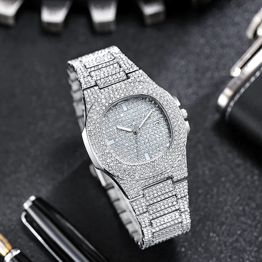 2022 New Iced Out Women Watch Gold Silver Color Square Diamondd Quartz Luxury Hip Hop Wrist Watches Roman Clock Gift boyfriend