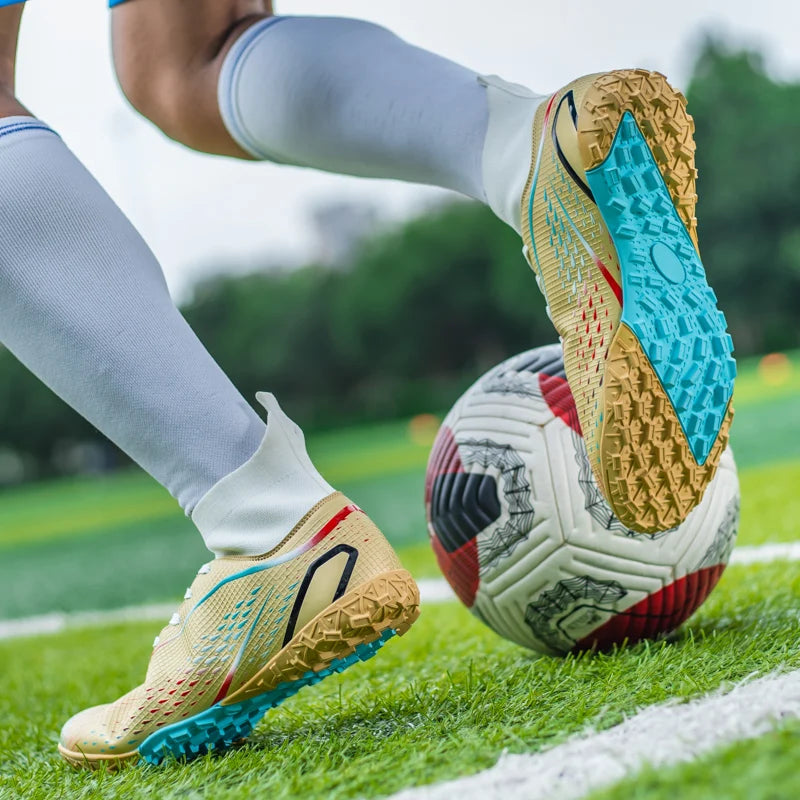 MenOutdoor Football Boots Professional Training Soccer Shoes Soccer Cleats Turf Futsal Match Grass Unisex Non-slip Breathable