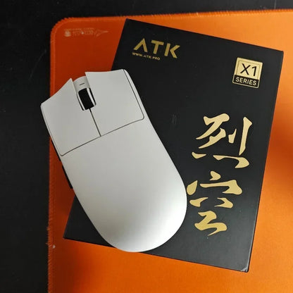 Nuovo mouse gaming wireless ultraleggero ATK X1 SE Starlight PAW3395 26K DPI, driver Hub Page, 1000Hz, accessori per giocatori PC
