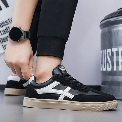 Men’s Casual Shoes New Fashion Lightweight Casual Outdoor Walking Sneakers Anti-Slip Flat Men’s Shoes