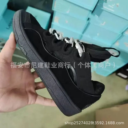 Bequeme Skate-Schuhe mit hohem Absatz, dicker Sohle, lässige sportliche Dad-Bag-Schuhe im vietnamesisch-kambodschanischen neuen Stil, geknotet, zum Hineinschlüpfen