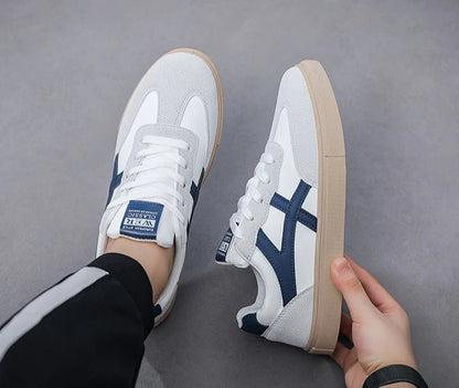 Men’s Casual Shoes New Fashion Lightweight Casual Outdoor Walking Sneakers Anti-Slip Flat Men’s Shoes