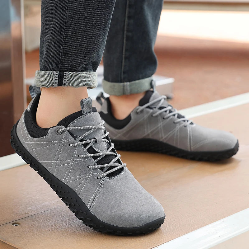 Suede Leather Shoes PU Fabric Wide Toe Shoe Anti-slip Hiking Shoe Workwear Men's Sports Shoes Women's Outdoor Walking Shoes