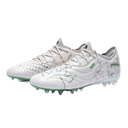 Kelme Men's Football Shoes Adult MG Short Spikes Artificial Turf Training Football Boots Indoor Anti-Slip Soccer Shoes