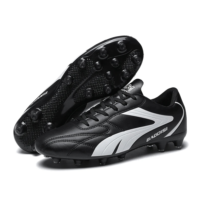 New Professional Men Soccer Shoes Adult Football Sneakers Indoor Futsal Ultralight Non-Slip Sport Wear-Resistant Football Boots.