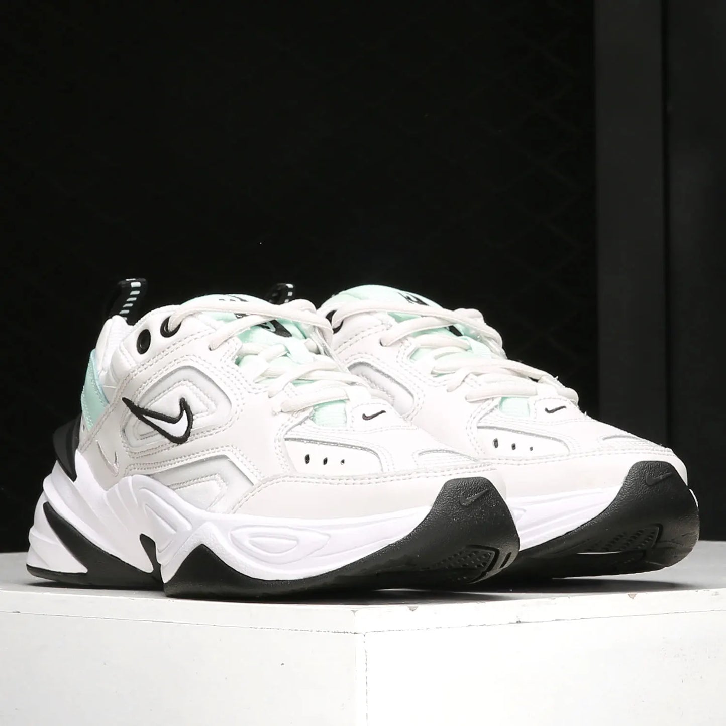 Nike Genuine M2K TEKNO Retro-Chunky-Sneaker für Damen AO3108-013