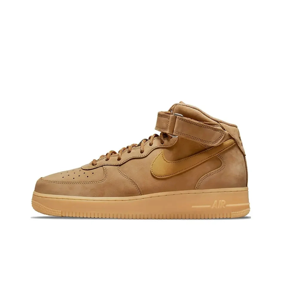Nike Air Force 1 Mid Unisex-Sneaker – Knöchelstütze, klassisch gepolsterter Komfort & strapazierfähig für ganztägiges Tragen DQ7666-001