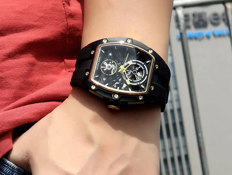 MINI FOCUS Herren-Armbanduhr, modisch, schwarz, wasserdicht, automatische mechanische Uhr mit Leuchtzeigern, Silikonarmband und Tonneau-Zifferblatt