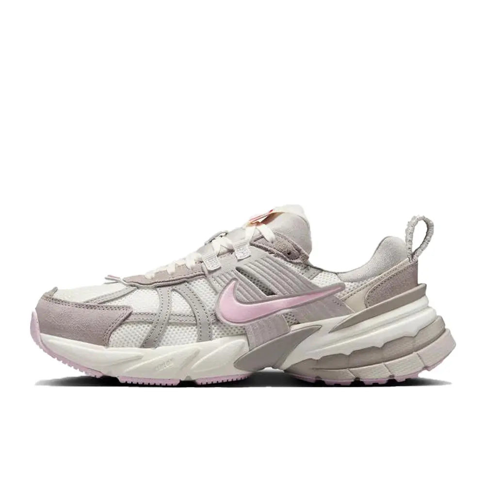 Nike V2K Run Sneakers Iconic Architecture Responsive Feel Modern Lifestyle Essential Unisex FD0736-005
