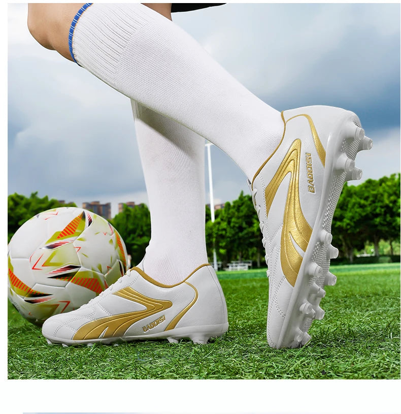 New Professional Men Soccer Shoes Adult Football Sneakers Indoor Futsal Ultralight Non-Slip Sport Wear-Resistant Football Boots.