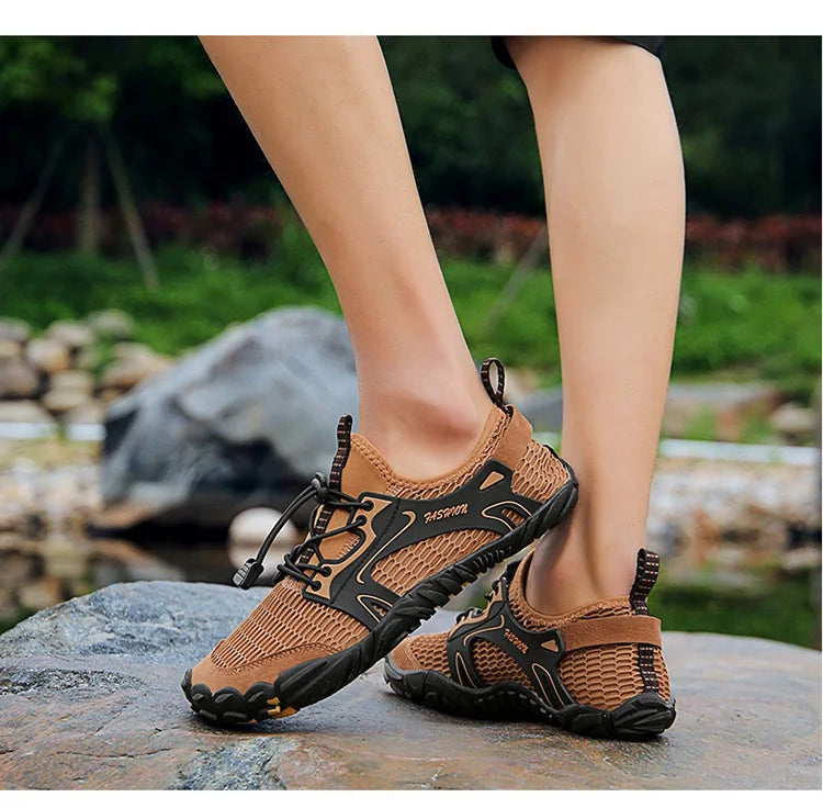 Water Shoes for Men, Trekking Hiking Shoes, Drainage Beach Aqua Shoes, Quick Dry Swim Barefoot Sandals, Diving Fishing Surfing Sneakers