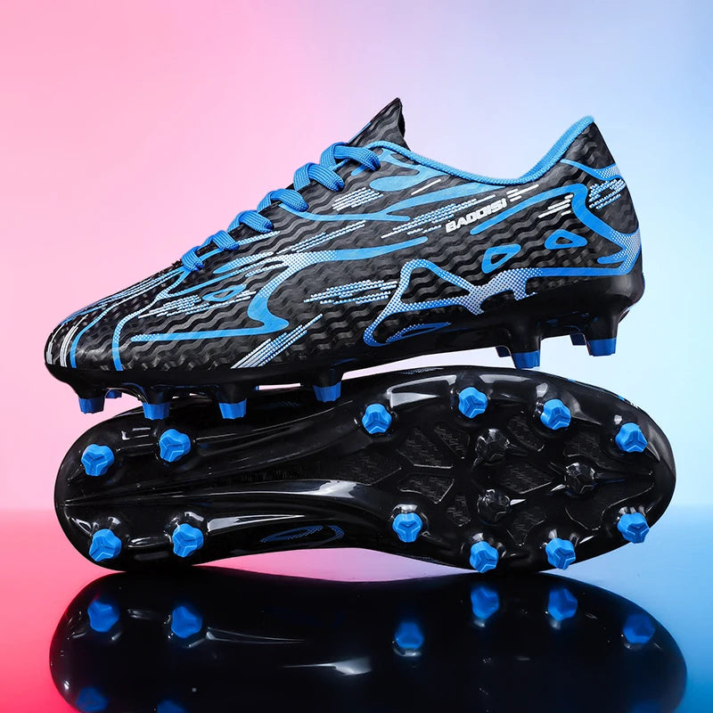 New Men's Football Boots TF Sport Training Soccer Shoes Soft Ultralight Breathable Professional Sneakers Unisex Grass Cleats Match
