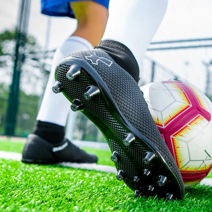 Men's Quality Soccer Shoes Durable Boys Football Boots Lightweight Children Football Shoes Futsal Training Sneakers Soccer Cleats