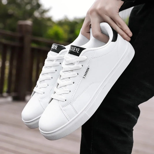 Men's Casual Skateboarding Shoes White Shoes Outdoors Leisure Sneakers Breathable Walking Shoes Flat Shoes Chaussure Homme 39-48