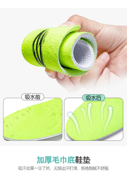 2026 New Men Soccer Cleats Breathable Lightweight Football Boots Anti-Slip Training Shoes Outdoor Sport Sneakers