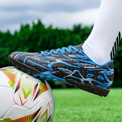 New Men Football Boots TF Sport Training Soccer Shoes Kids Ultralight Breathable Professional Sneakers Unisex Grass Cleats Match