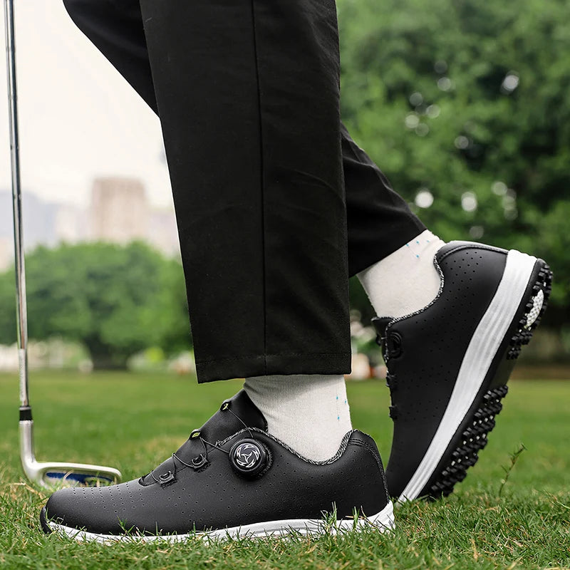 Golf Shoes for Fashionable Outdoor Use for Both Men and Women, With Anti-Slip Design, Suitable for Mountain Climbing and Hiking