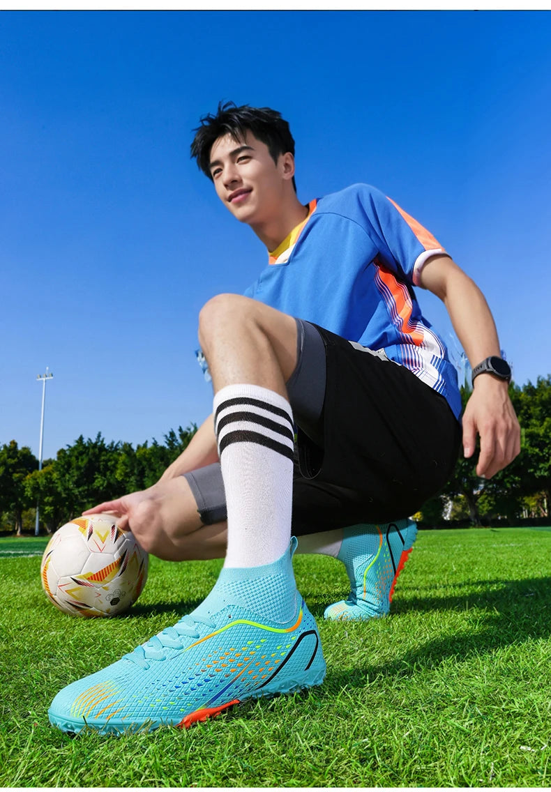 New Men's Soccer Shoes Hot Sale High-quality Futsal Football Boots Unisex Cleats Ultralight Women Professional TF/FG Sneakers