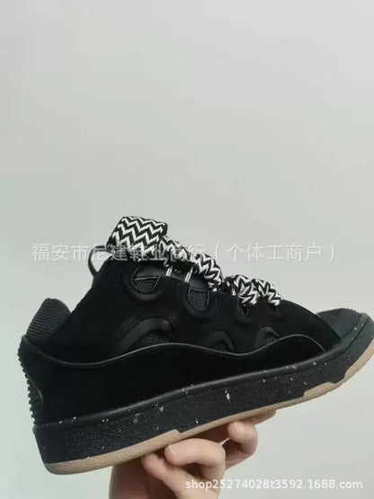 Bequeme Skate-Schuhe mit hohem Absatz, dicker Sohle, lässige sportliche Dad-Bag-Schuhe im vietnamesisch-kambodschanischen neuen Stil, geknotet, zum Hineinschlüpfen