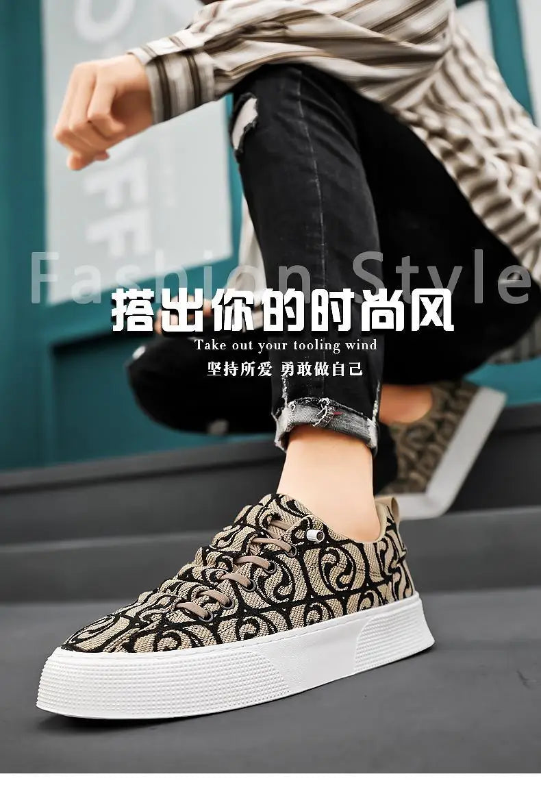 Designer black sneakers for men, running and walking shoes, frenulum-free canvas summer shoes, 2024 trend, men's luxury sneakers
