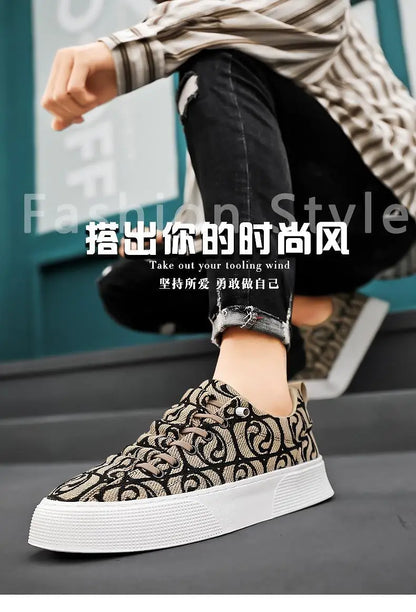 Designer black sneakers for men, running and walking shoes, frenulum-free canvas summer shoes, 2024 trend, men's luxury sneakers