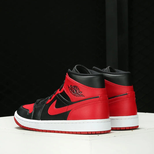 Nike Authentic AIR JORDAN 1 Men's Classic Sports Casual Sneakers 554724-074