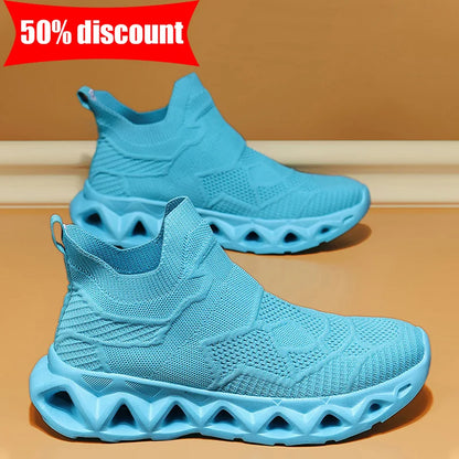 Men Sports Shoes Ultralight Fashion Slip on Daily Walking Outdoor Jogging Shoes Breathable Mesh Comfortable Casual Shoes for Men