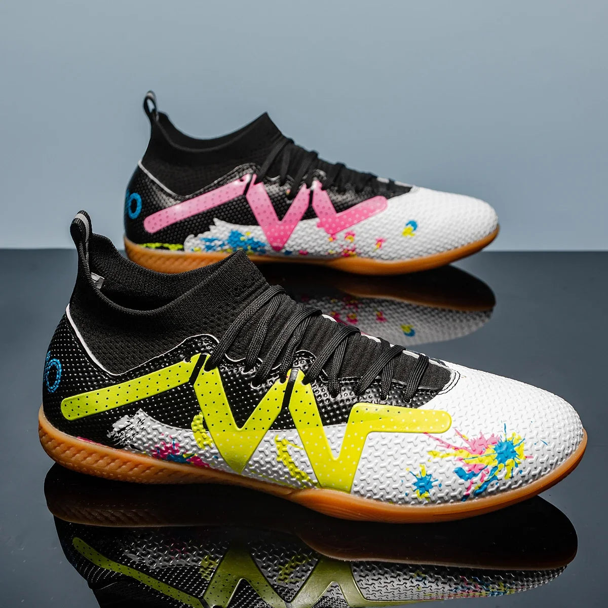 Men's Soccer Shoes Professional Match TF Football Boots Unisex Ultralight Match Hot Sale Women's Sneakers High-Quality Breathable