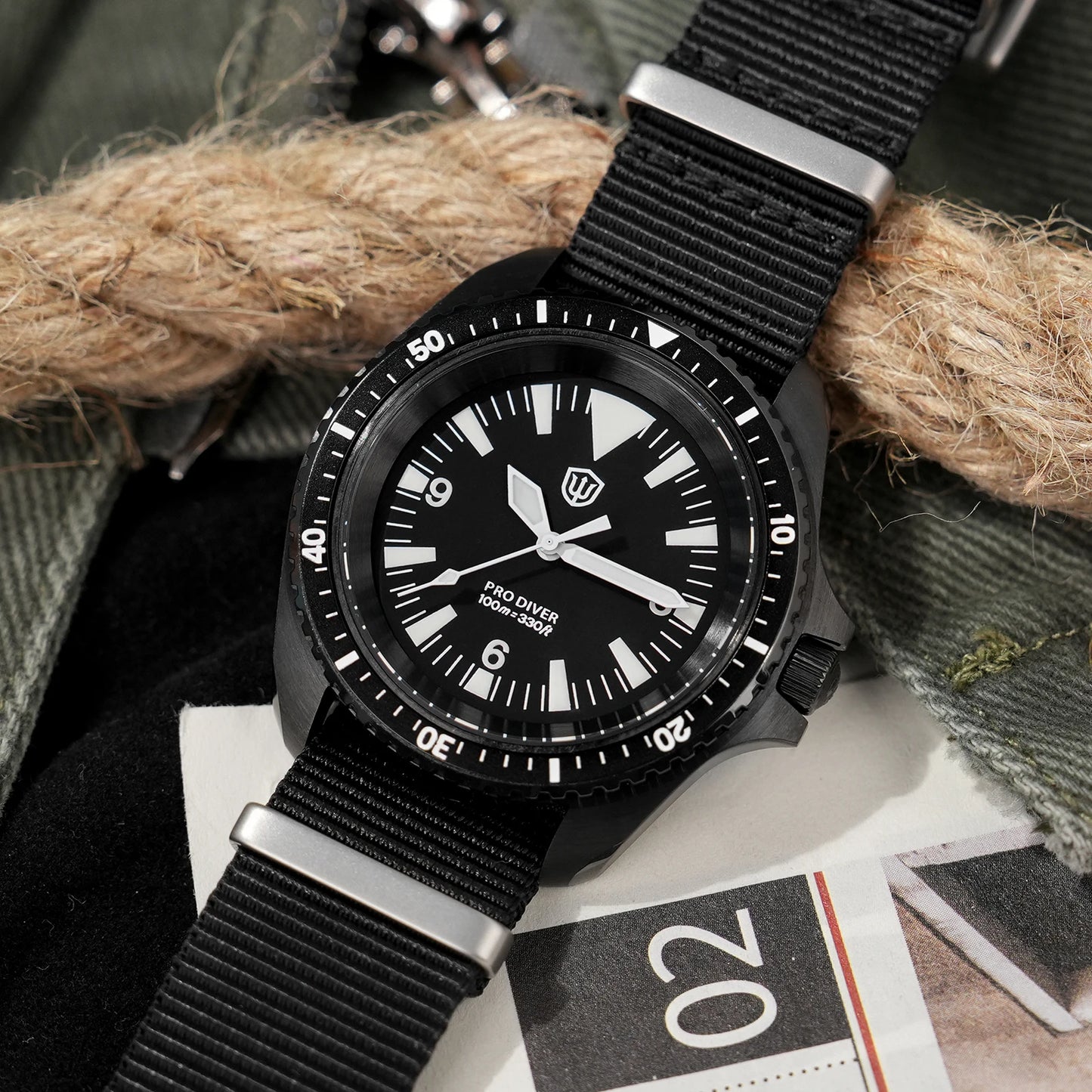 Watchdives WD1980 V3 Quartz Watch 100m Waterproof BGW9 Luminous Nylon Strap Watch Sapphire VH31 Movement Men Watch with Gift Box
