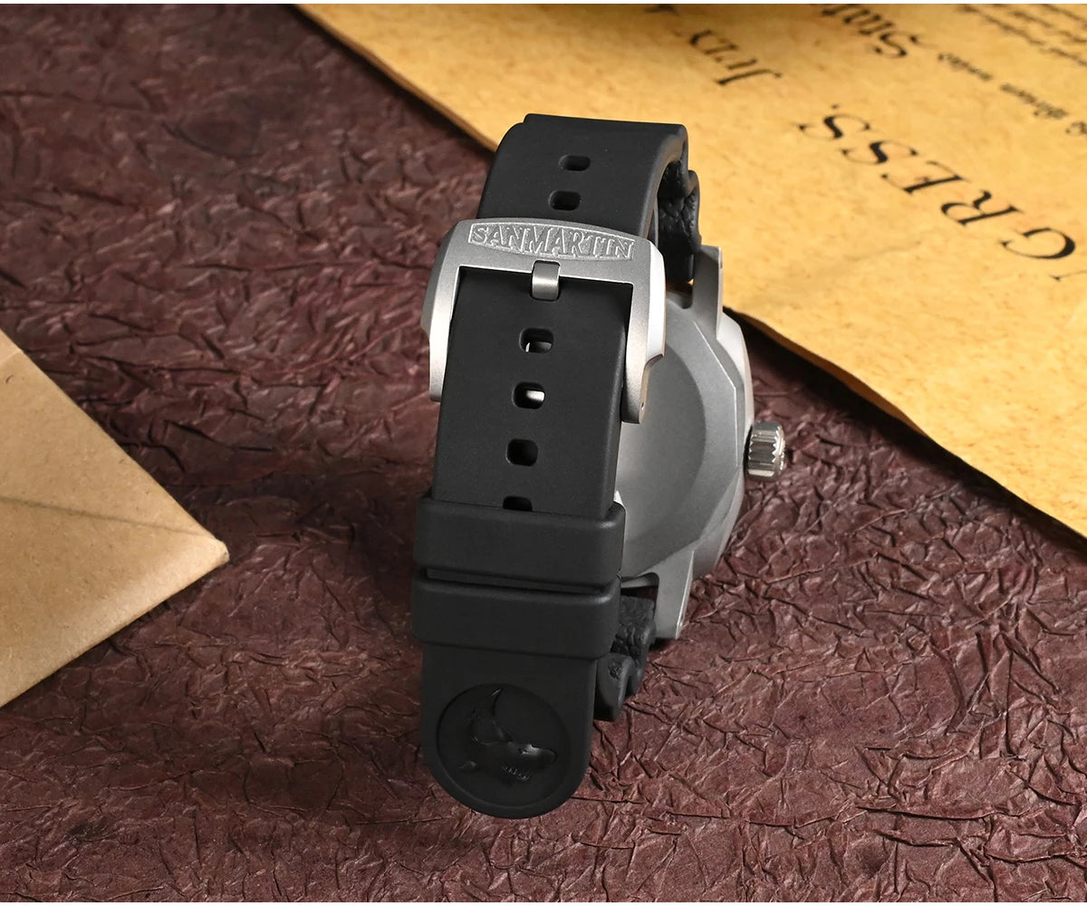 San Martin 42mm Retro Titanium Diver Watch NH35 Automatic Men's Mechanical Watches Bronze Bezel Sapphire Luminous Waterproof 200m