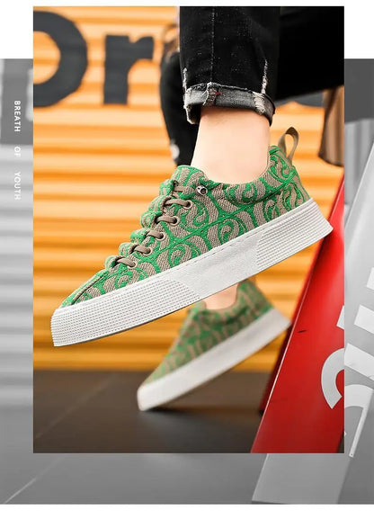 Designer black sneakers for men, running and walking shoes, frenulum-free canvas summer shoes, 2024 trend, men's luxury sneakers