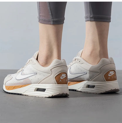 Zapatillas de running ligeras Nike Air Max Solo auténticas para mujer FN0784-105