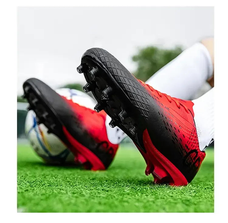 Low Cut Football Cleats Adopting Long TF Studs, Wear-resistant And Flexible, Suitable For Outdoor Field Sports