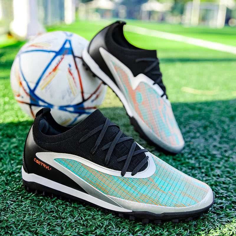 Nuove scarpe da calcio da uomo per esterno, traspiranti, antiscivolo, con tacchetti lunghi, per allenamento e partita, comode anche per ragazzi