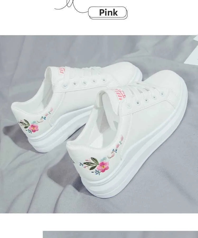 Shoes 2025 Women Running Spring Autumn Fashion White Breathable Embroidered Flower Lace-Up Casual Sneakers Women's Shoes