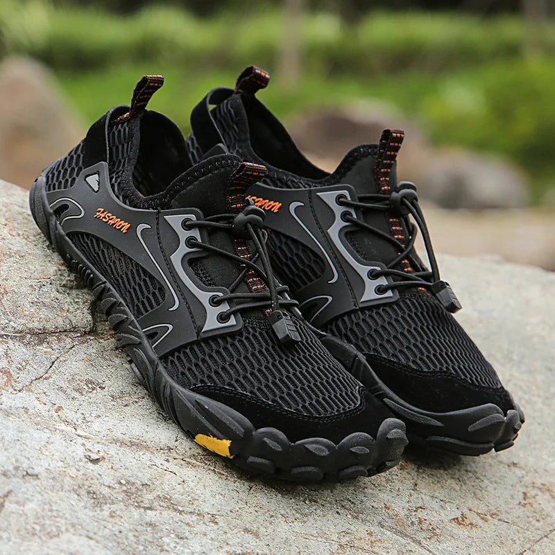 Water Shoes for Men, Trekking Hiking Shoes, Drainage Beach Aqua Shoes, Quick Dry Swim Barefoot Sandals, Diving Fishing Surfing Sneakers