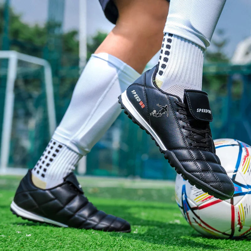 New Men's Professional Football Boots Unisex Hot Sale Cleats Soccer Shoes Futsal Women Ultralight High-quality TF/FG Sneakers