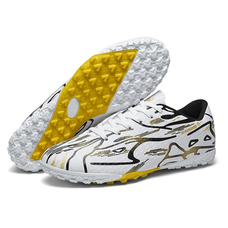 New Men Football Boots TF Sport Training Soccer Shoes Kids Ultralight Breathable Professional Sneakers Unisex Grass Cleats Match