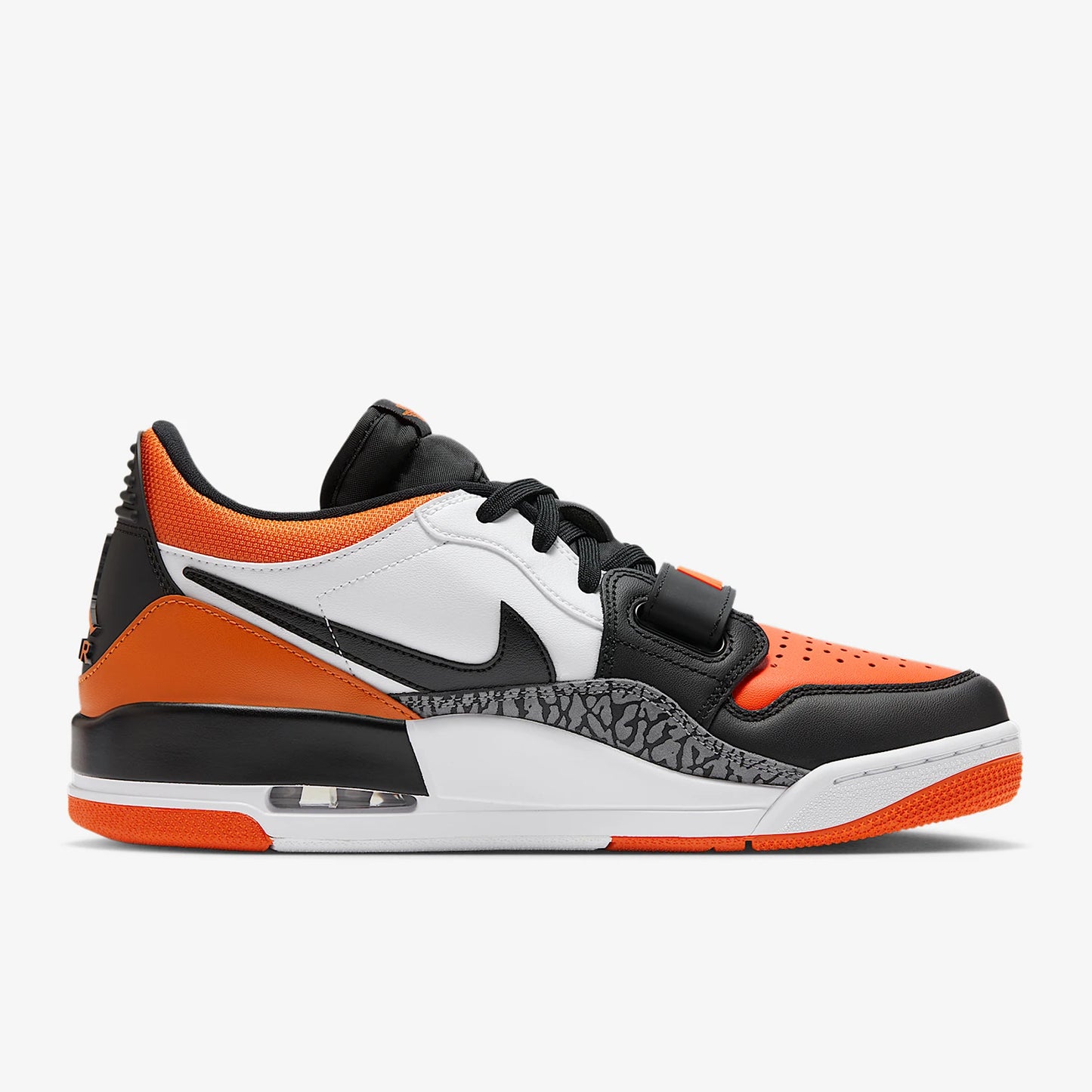 Nike Original Jordan Herren-Basketballschuhe mit Air-Dämpfung CD7069-118