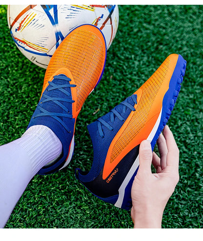 2026 New Men Soccer Cleats Breathable Lightweight Football Boots Anti-Slip Training Shoes Outdoor Sport Sneakers