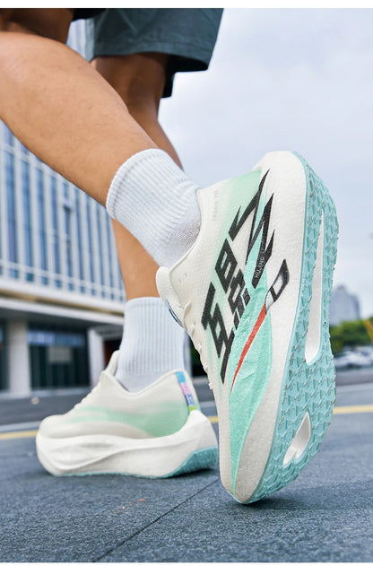 Running Shoe Men Sports Carbon Board Speciality Breathable Lightweight Women's Comfortable Athletic Nonskid Sneakers﻿ Marathon