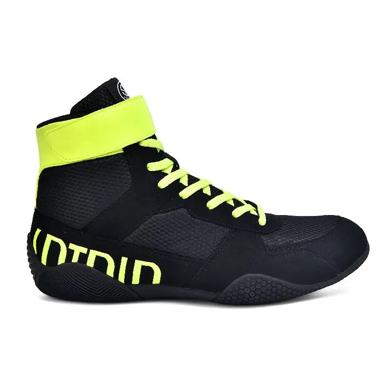 New Men's Large Wrestling Shoes Mesh Breathable Boxing Shoes Anti-Slip Wear-Resistant Sneakers Fashionable Casual High Sport Shoes